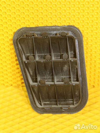 Клапан вентиляции кузова задний Hyundai ix35