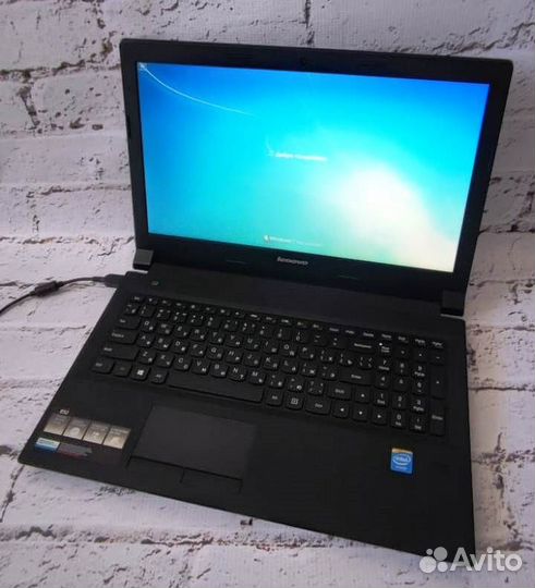Lenovo B50-30, 2 ядра, 4 Гига, 500 жесткий
