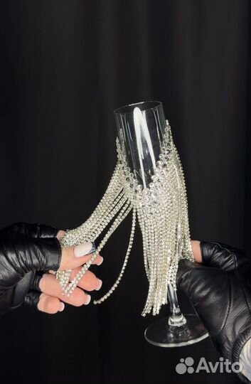 Бокал для шампанского со стразами