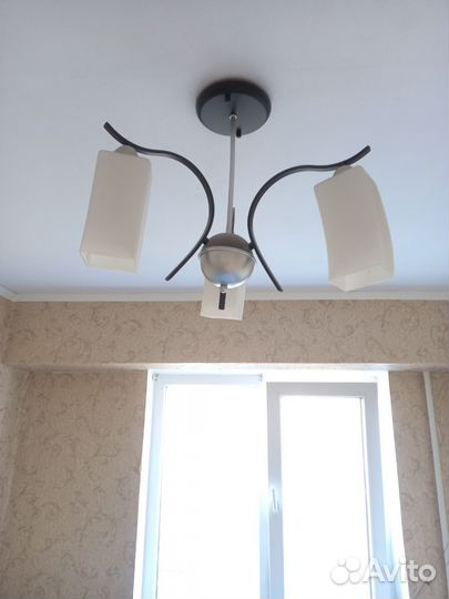 Люстра потолочная бу