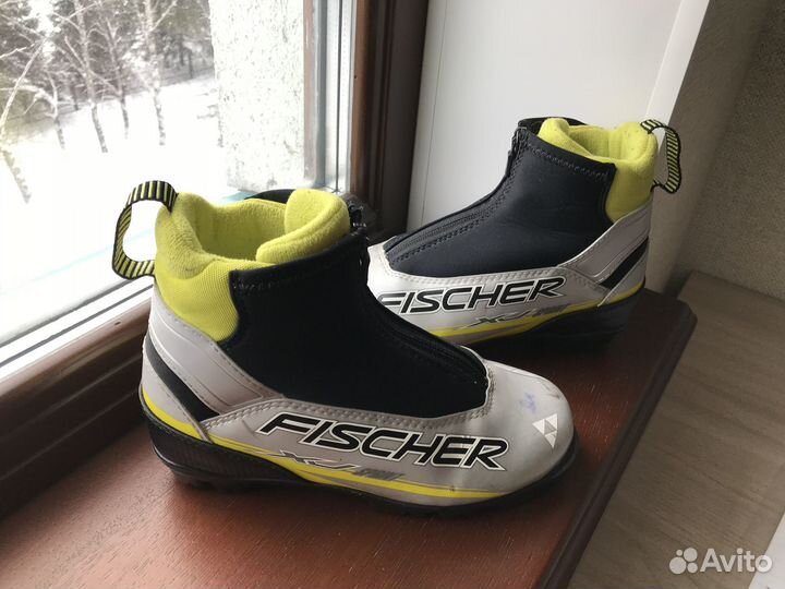 Лыжные ботинки Fischer 35