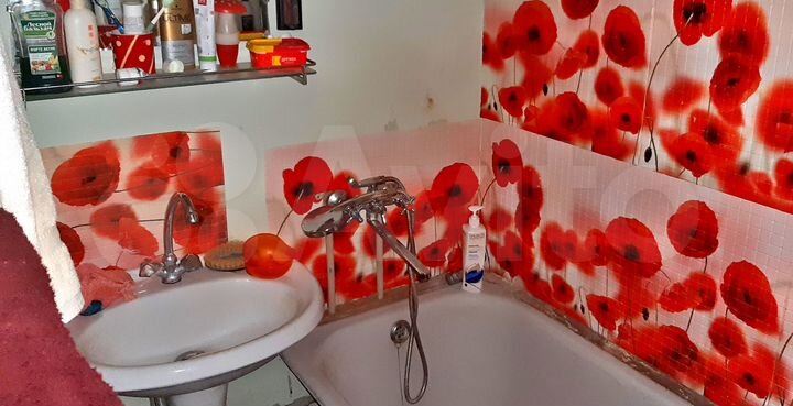 3-к. квартира, 61 м², 5/5 эт.