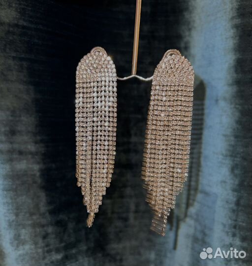 Серьги из страз