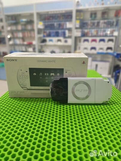 Sony PSP 2008 White