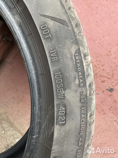 Bridgestone Potenza Sport 225/45 R18 и 255/40 R18 99Y