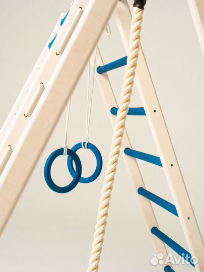 Детская шведская стенка