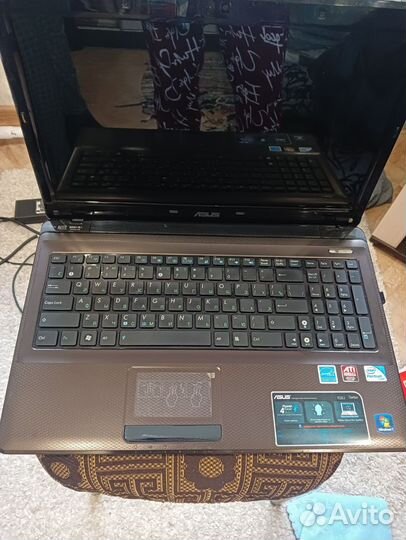 Ноутбук asus
