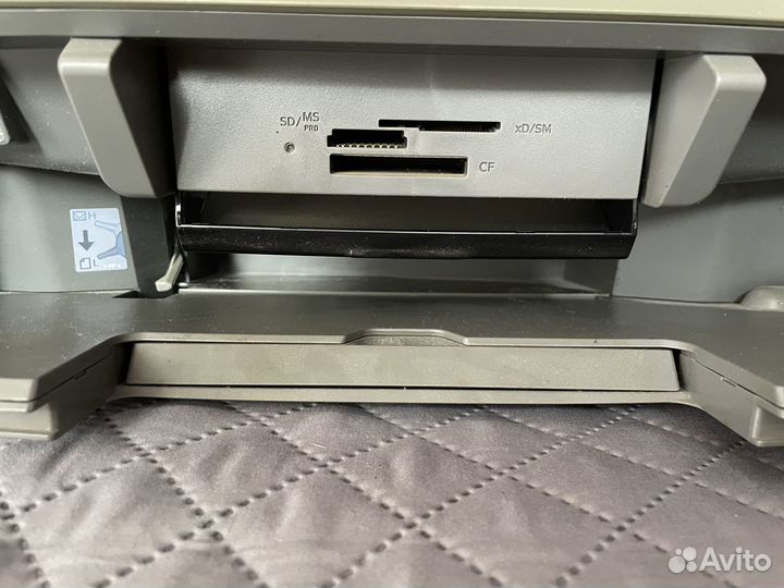 Еpson Stylus Photo RX520