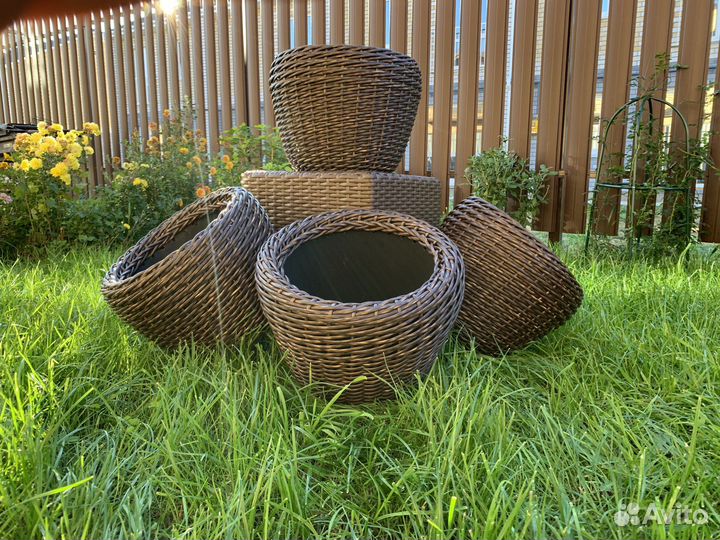 Набор кашпо из ротанга