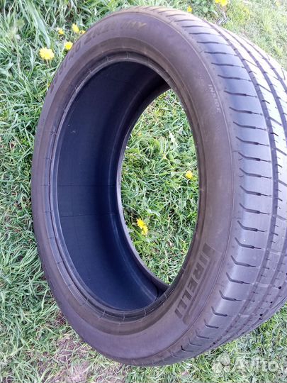 Pirelli P Zero 295/40 R21 111Y