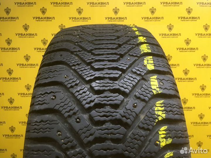 Goodyear UltraGrip 500 215/55 R16 93