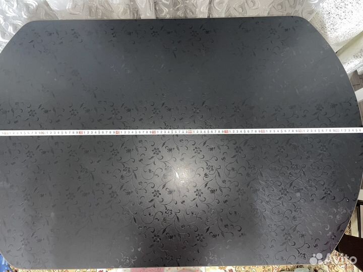 Кухонный стол