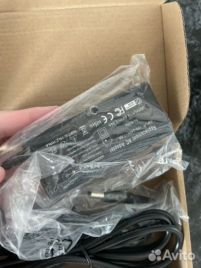 Блок питания для монитора 14V 3A (6.5x4.4)