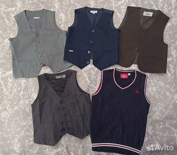 Школьные жилетки р. 134, 116, 110