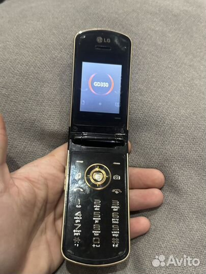 LG GD350, 512 МБ