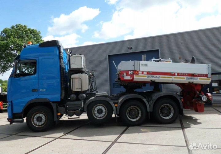 В разборке грузовик Volvo,FH 2008-2013