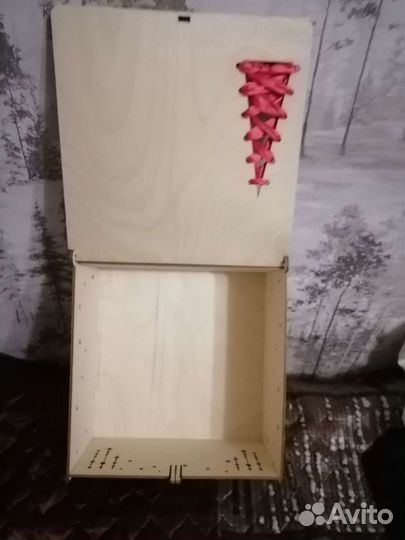 Коробка подарочная деревянная