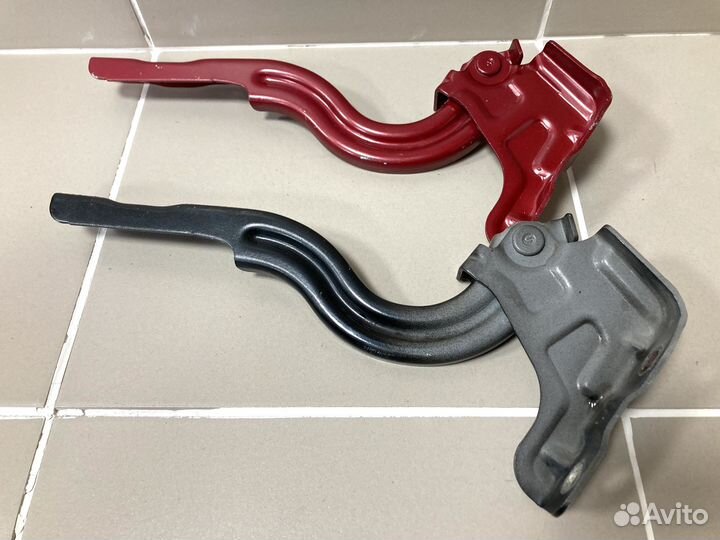 Петля капота левая Kia Rio 2017-н.в