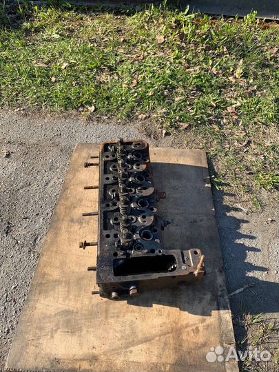 Головка блока 615 дизеля двигателя Mercedes W123