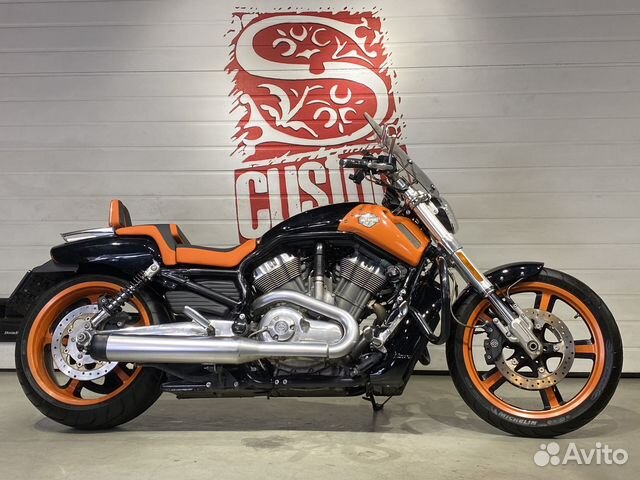 Harley Davidson V-Rod Muscle, 55000 км, 2011