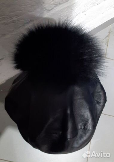 Кожаный берет