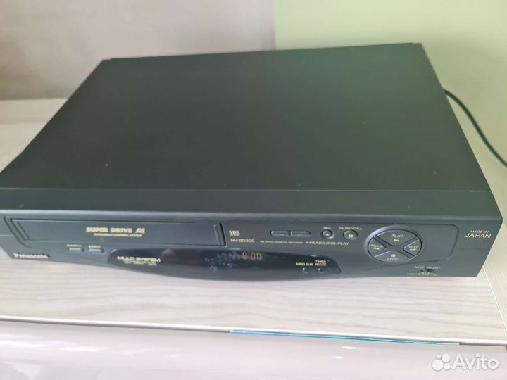 Видеомагнитофон