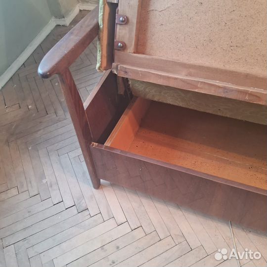 Диван СССР винтаж под реставрацию