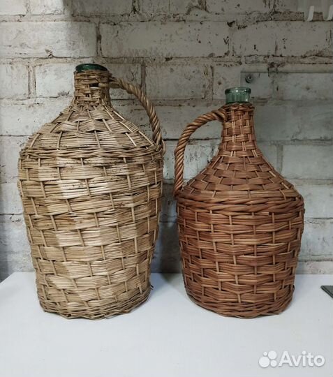Бутыль 9,7л и 5,5л стеклянная в оплётке из лозы