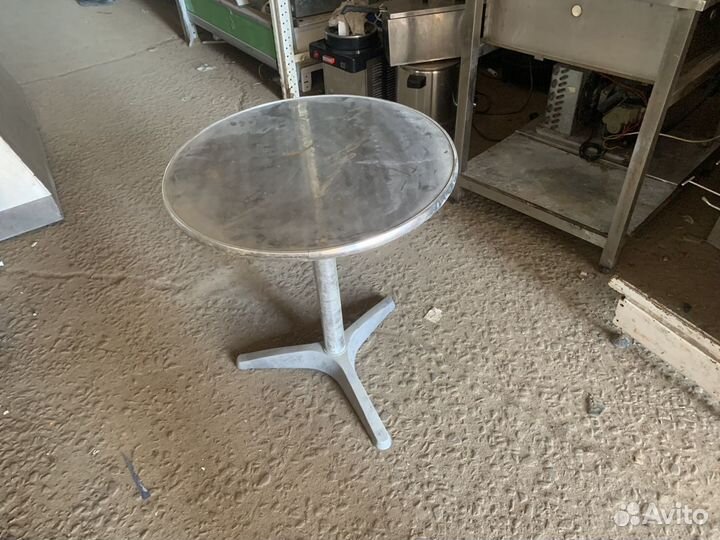 Стол алюминиевый круглый для кафе Д60