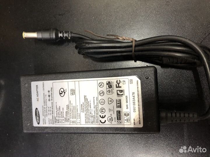 Зарядное устройство для ноутбука samsung