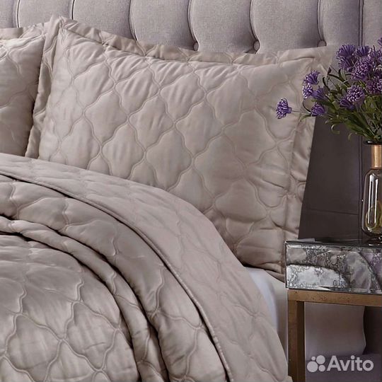 Комплект покрывала Sofi De Marko бежевого цвета