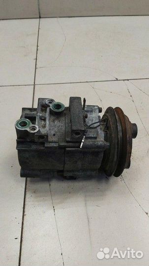 Компрессор кондиционера Hyundai Starex