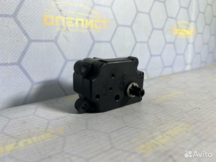 Сервопривод заслонки печки Opel Astra J A16LET