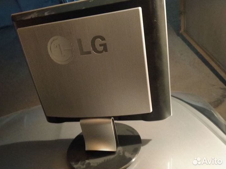 Монитор для компьютера бу