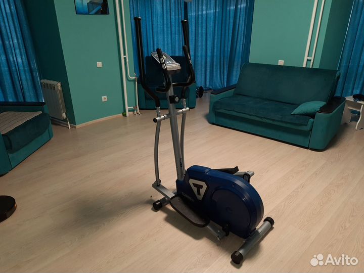 Эллиптический тренажер Torneo C-320 Festa