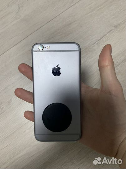 iPhone 6S, 64 ГБ
