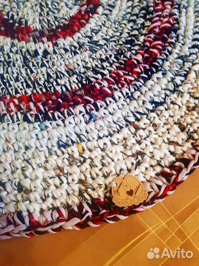 Коврик ручной работы