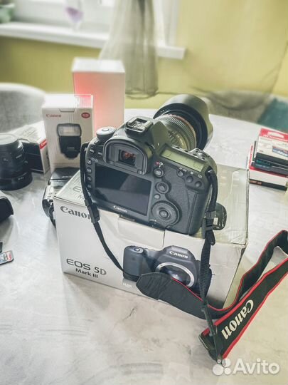 Фотоаппарат Canon 5D mark iii (24-105 L) Комплект