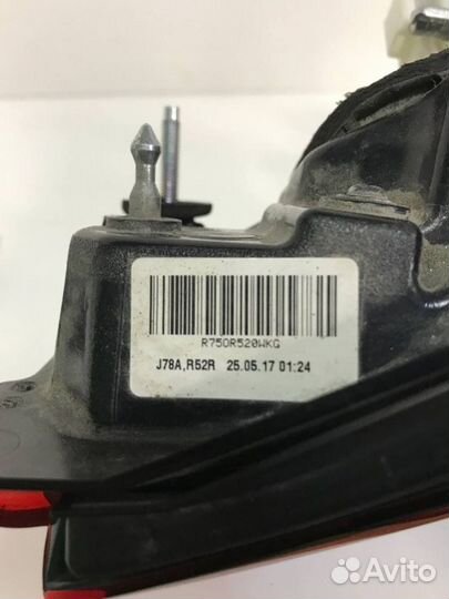 Фонарь задний правый внутренний для Mazda CX-9