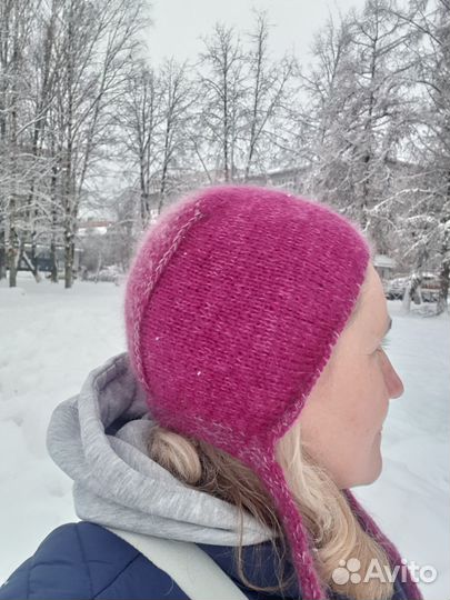 Чепчик вязаный женский