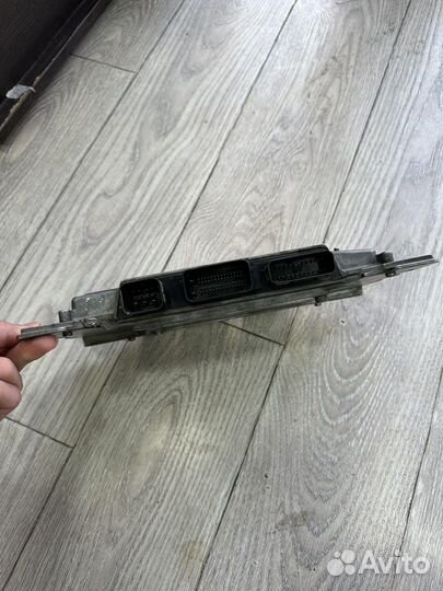 Блок управления двс BMW 528i f10 n52b30 n52b25