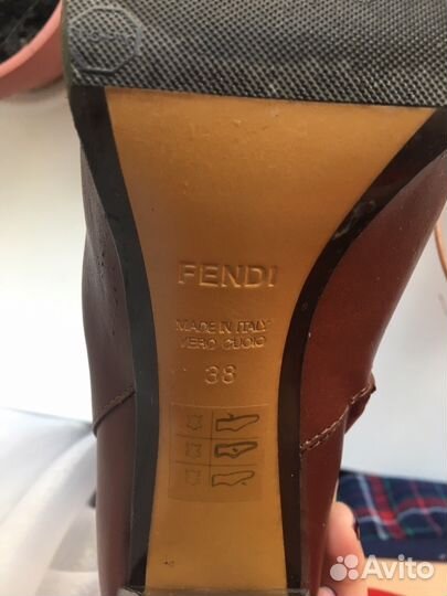 Сапоги Fendi