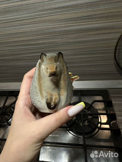 Скульптура Ежик Императорский фарфоровый завод