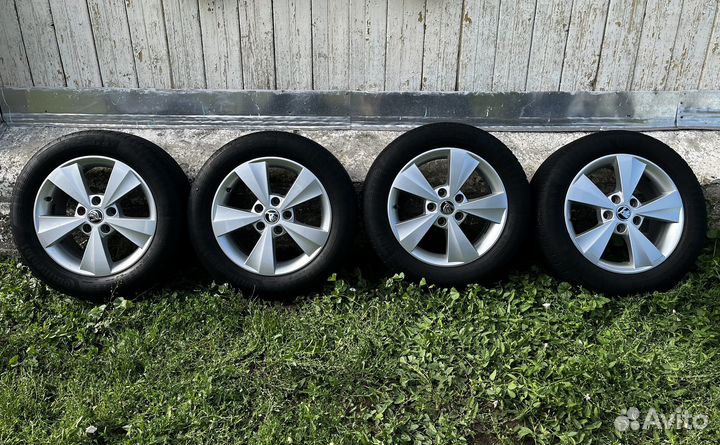 Оригинальные диски R16 Velorum с резиной