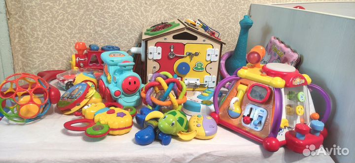Развивающие и музыкальные игрушки для малышей от 1