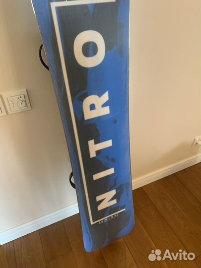 Продается сноуборд nitro с креплениями и чехлом