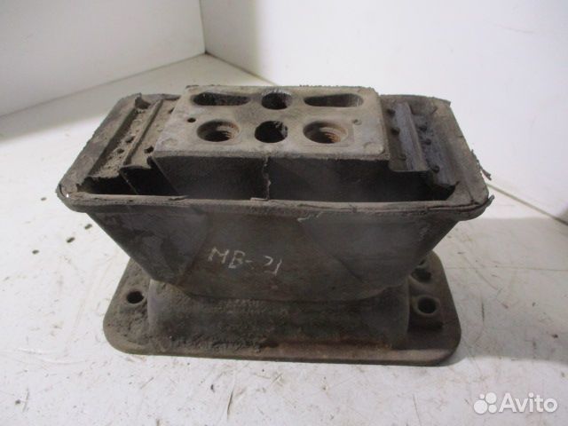 Опора двигателя Mercedes-Benz A6452400018