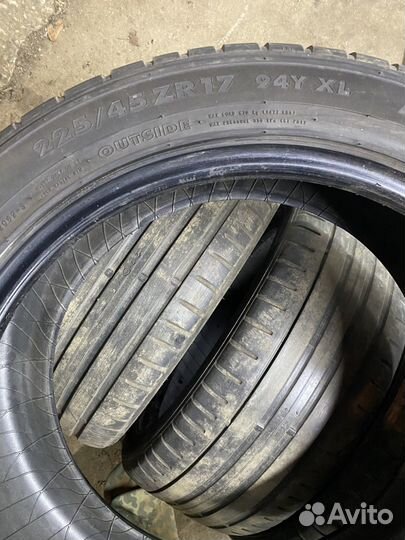 Nokian Tyres Hakka Z 225/45 R17 94Y