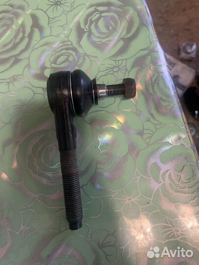 Рулевая тяга левая