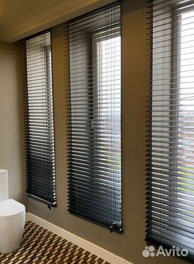 Рулонные шторы Блэкаут на заказ